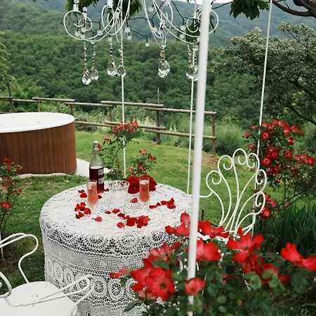 Apartment Eremo Artistico Con Hot Tub Idromassaggio E Sala Giochi
